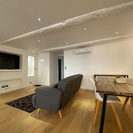 3 Pieces Climatise Au Coeur De Sainte-maxime, A 100m Des Plages - Fr-1-226-513 Apartment *